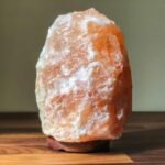 Lampada di sale rosa dell'Himalaya naturale salgemma legno dimmerabile 5-7 kg - immagine 3